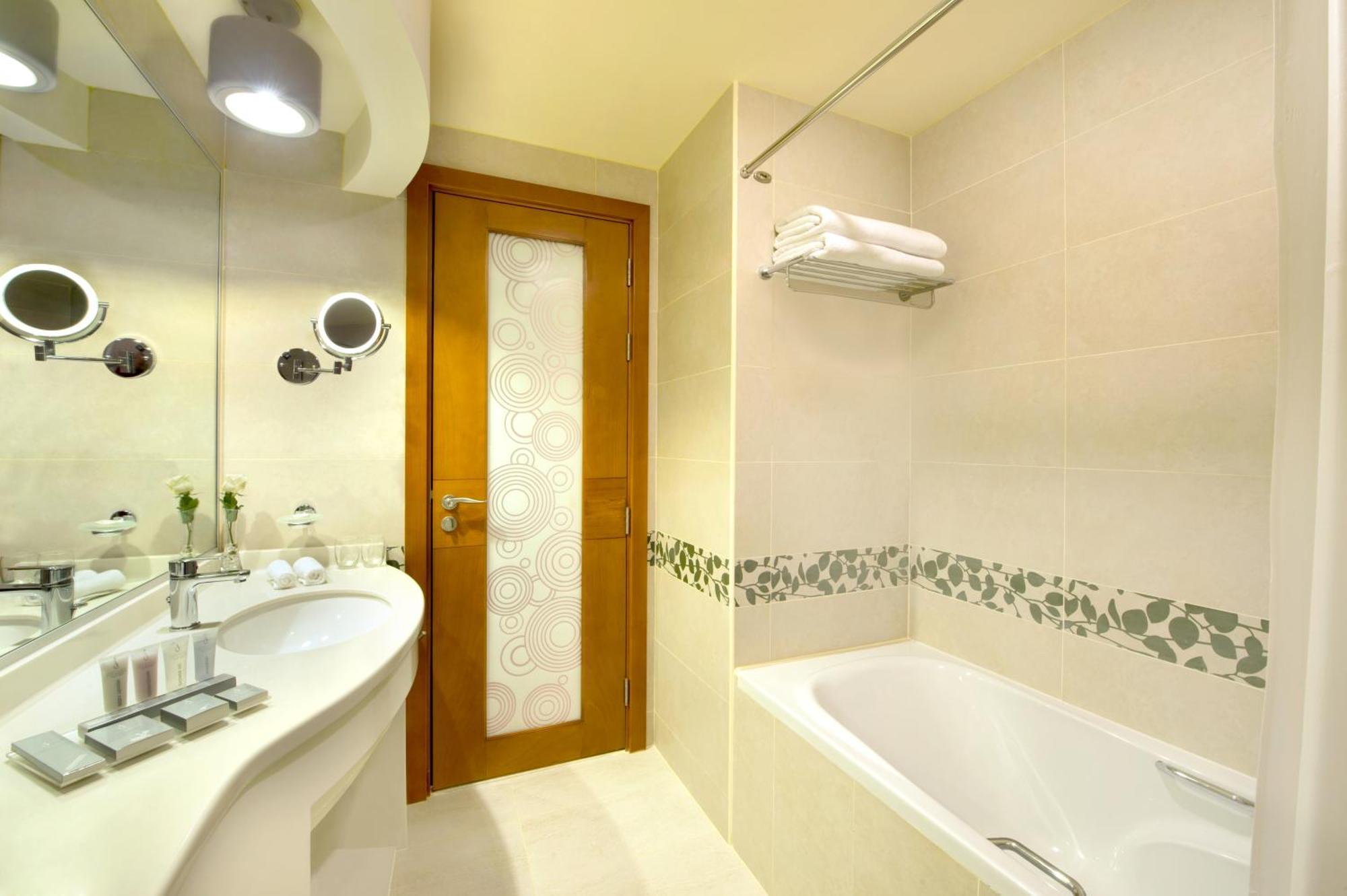 Premium King Room
